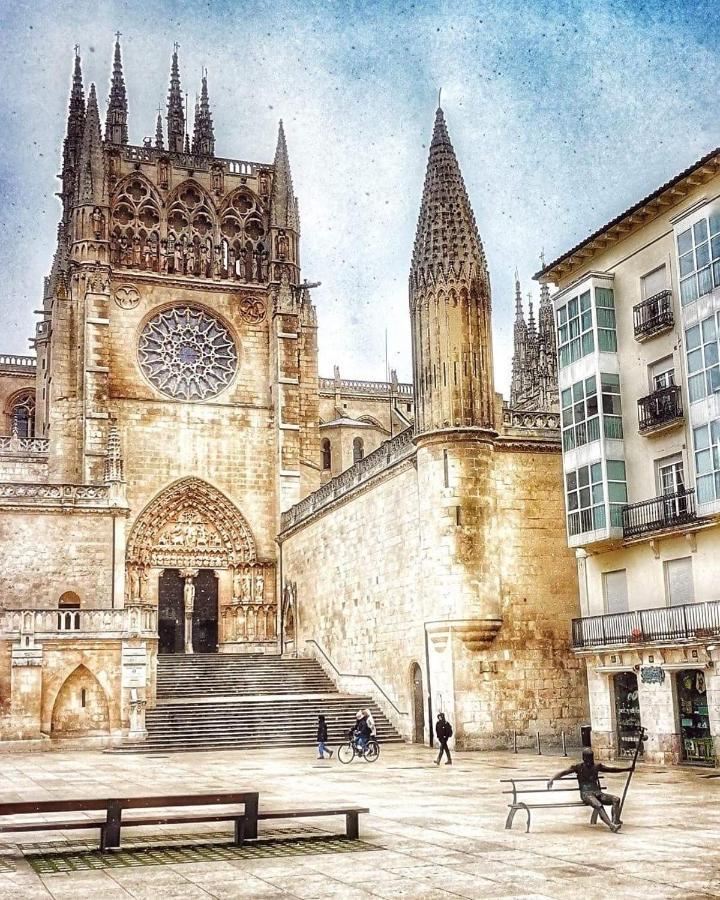 Апартаменты Buhardilla Con Vistas A La Catedral Бургос Экстерьер фото